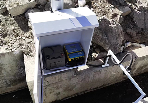 Ultrasonic Open Channel Flowmeter without Weir