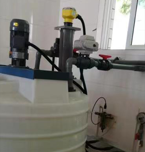 Integrated ultrasonic level meter Integrated ultrasonic level meter