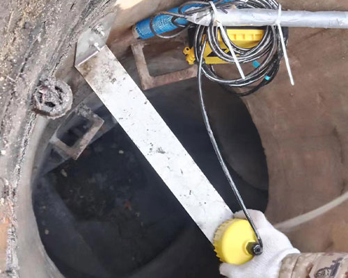 Manhole Level Gauge