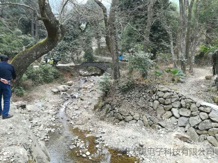 说明: http://image0.chunsuns.com/site501/upload/album/20170106/2017010611385972355024.jpg