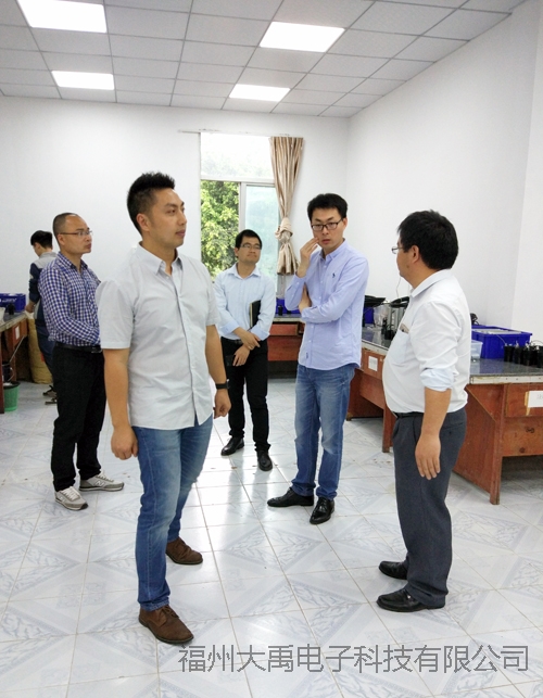 159949790125282.jpg Description: http://image0.chunsuns.com/site501/upload/album/20170426/201704261839261871943.jpg