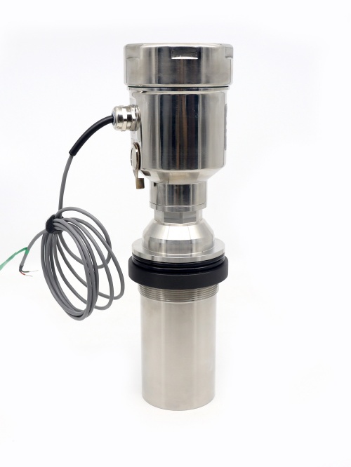 Integral stainless steel ultrasonic level meter (2)_copy.jpg