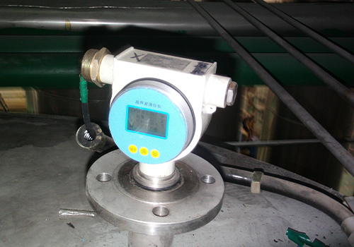 Ultrasonic level gauge Ultrasonic level gauge