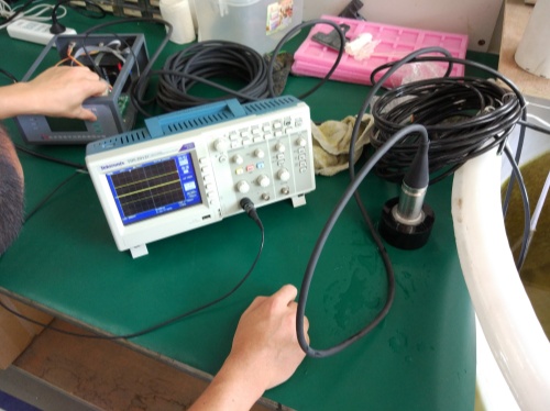 177604712932578.jpg Shangguang Changshuo measuring Beijing Haopu Zhongxing's depth sounder 20170705 (7)_copy.jpg