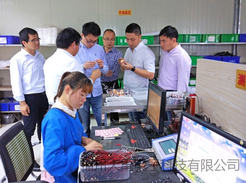 159949790178691.jpg Description: http://image0.chunsuns.com/site501/upload/album/20170426/2017042618305001662966.jpg